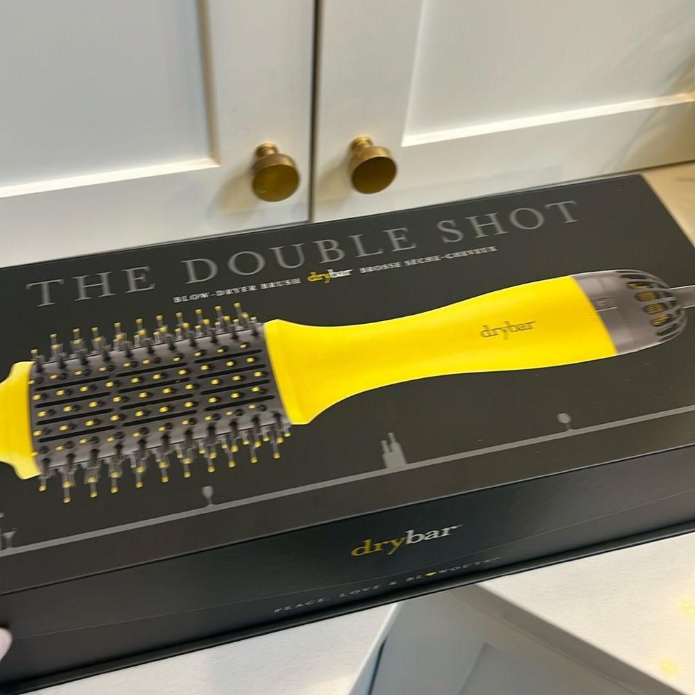 Drybar The Double Shot Blow- Dryer Brush
